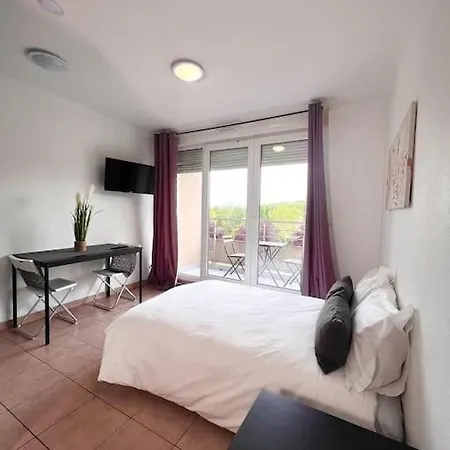 B210 Appartement Disneyland Paris Parking Et Wifi Montévrain Exterior photo